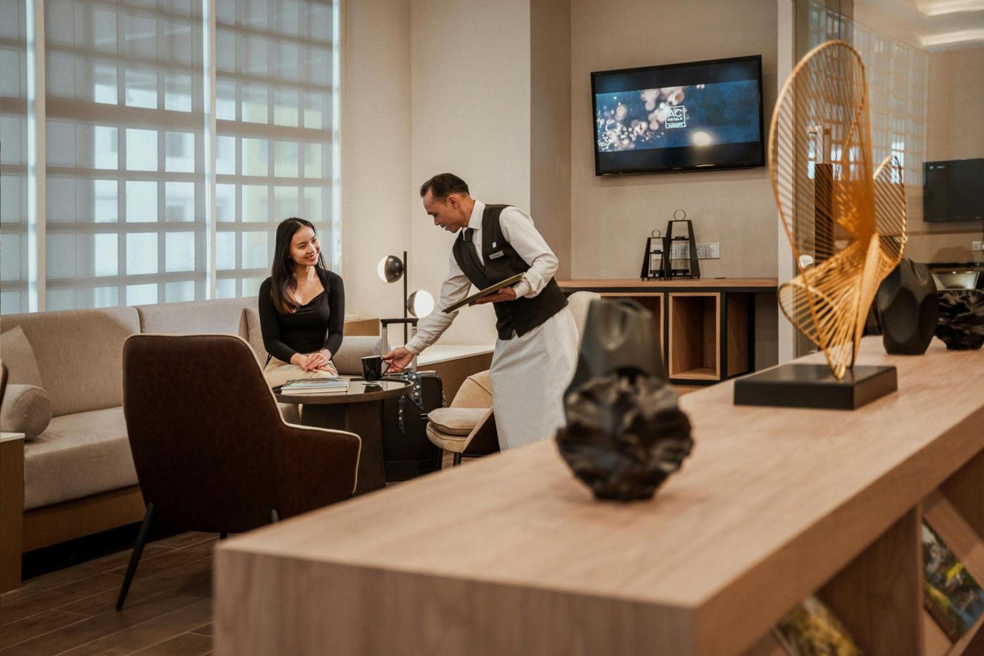 Ac Hotel By Marriott Ίπο Εξωτερικό φωτογραφία