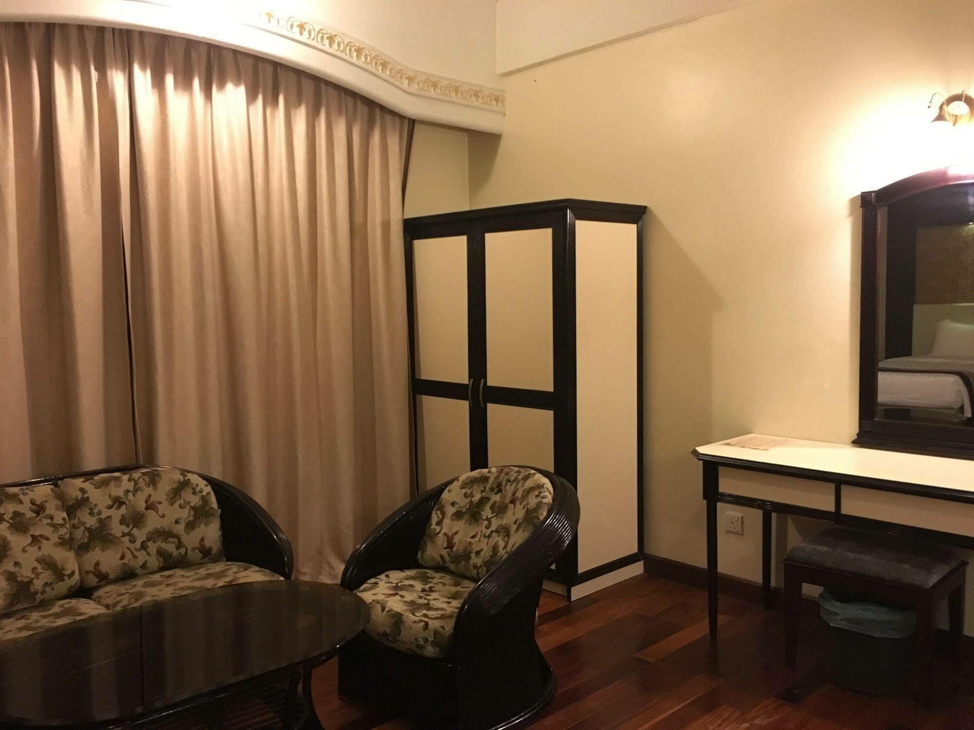 Ac Hotel By Marriott Ίπο Εξωτερικό φωτογραφία