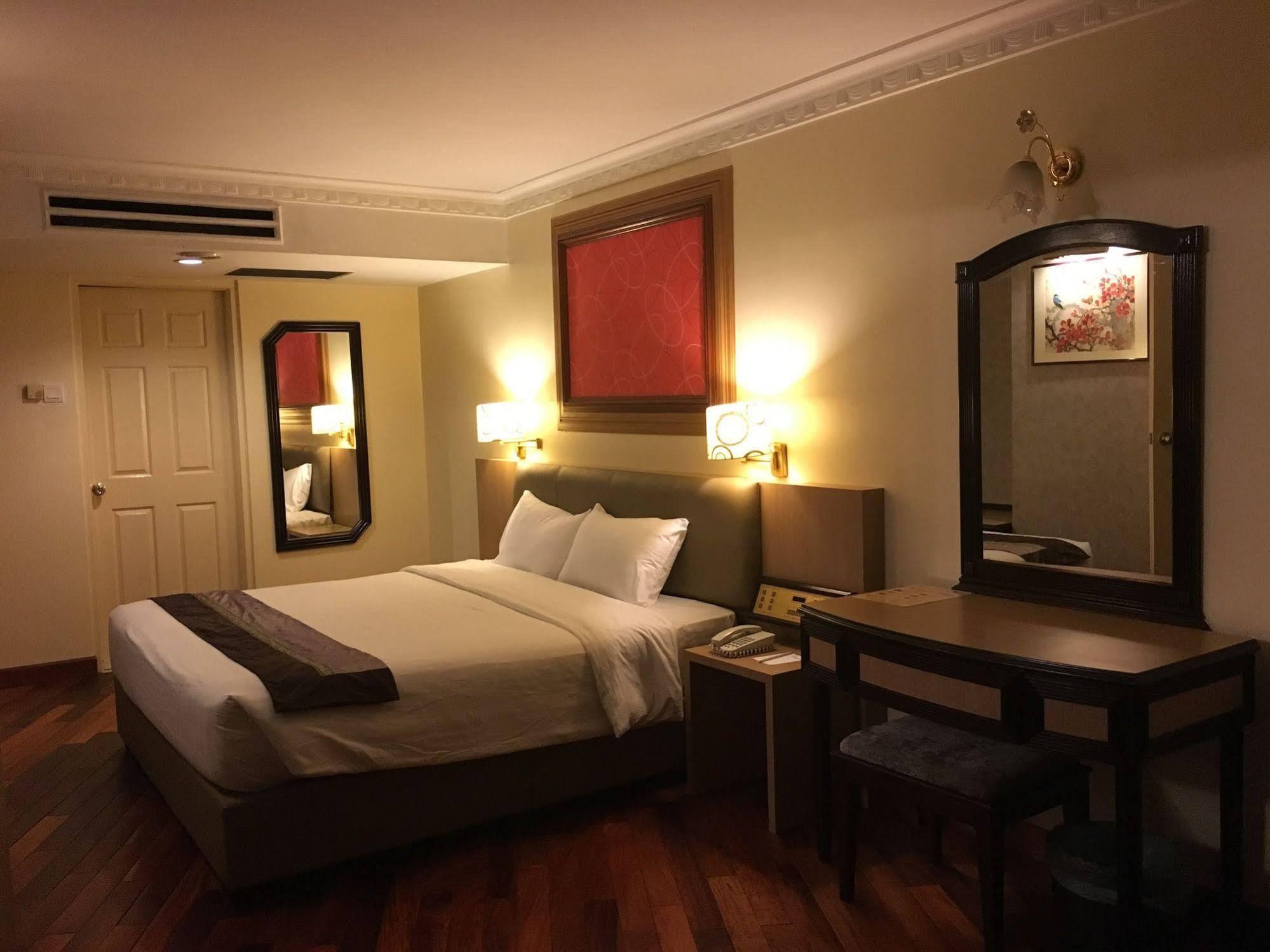 Ac Hotel By Marriott Ίπο Εξωτερικό φωτογραφία